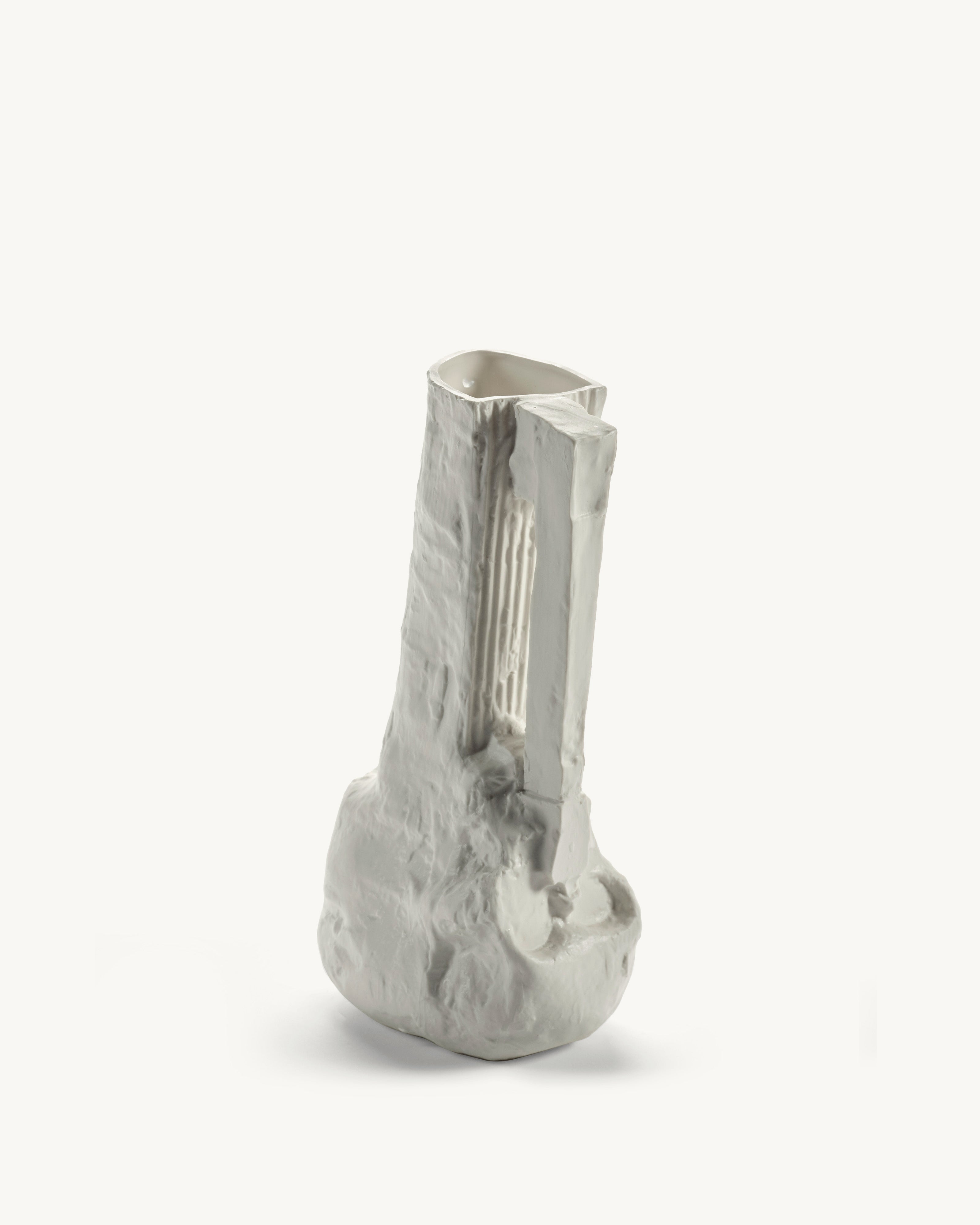 vase I off-white artifacts – valerie_objects