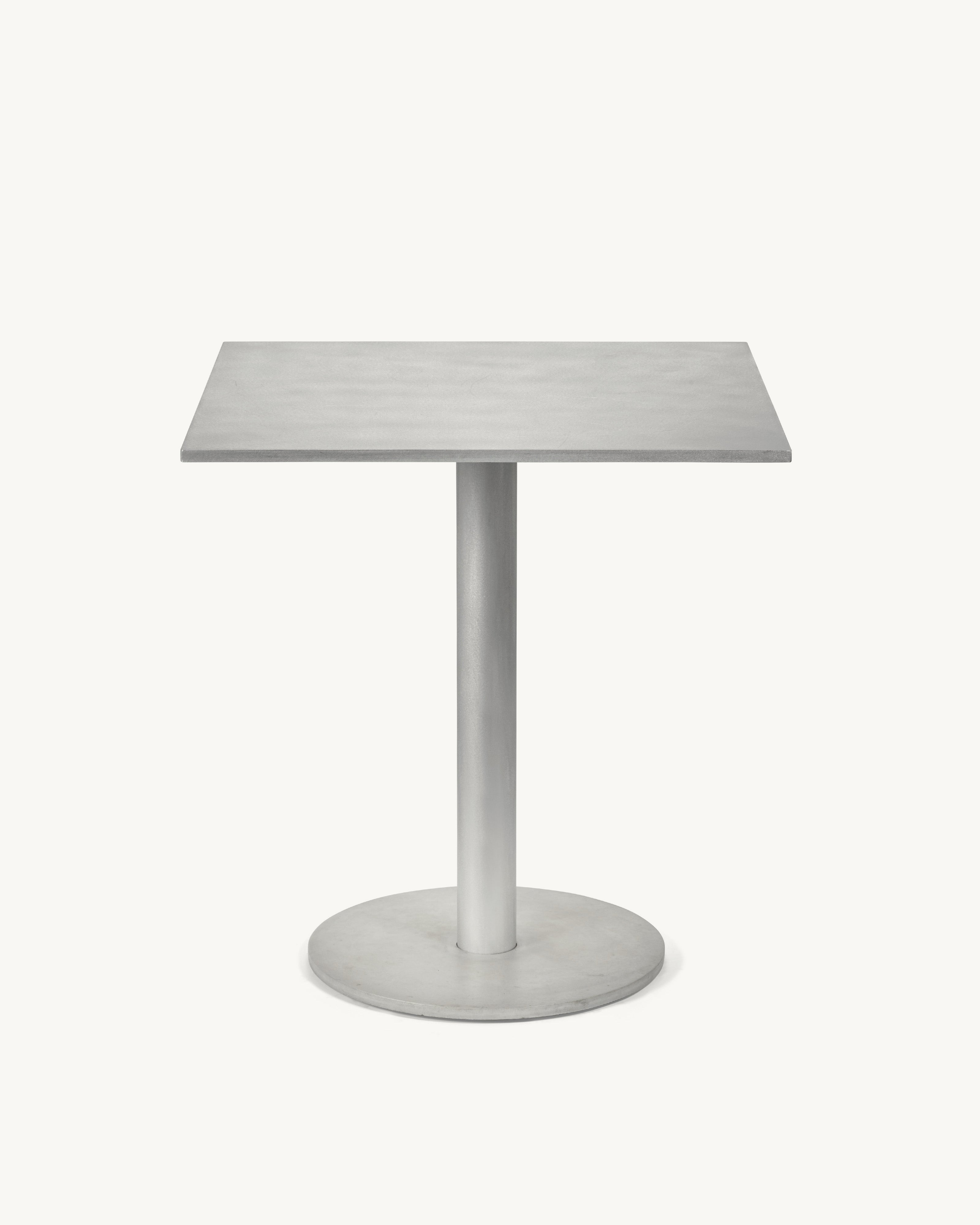 square table S – valerie_objects