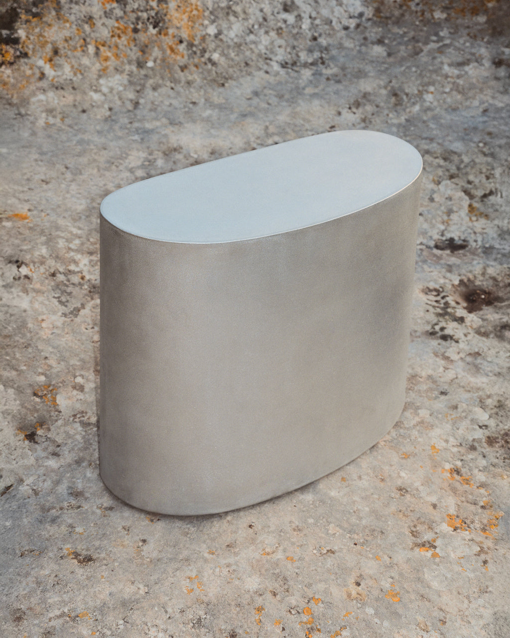 side table aluminum assemble