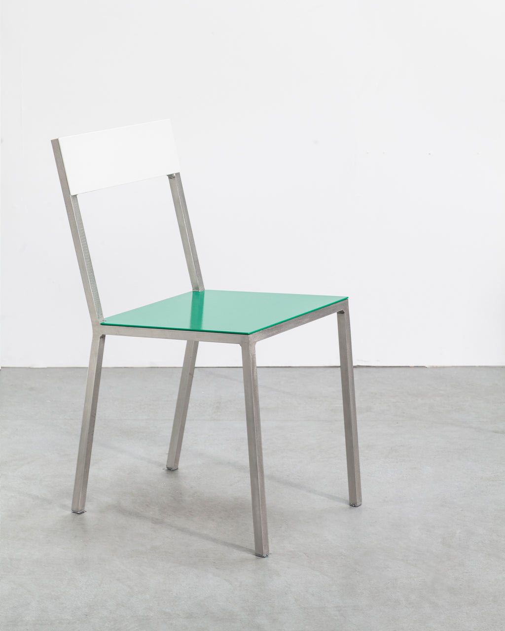 alu chair green white