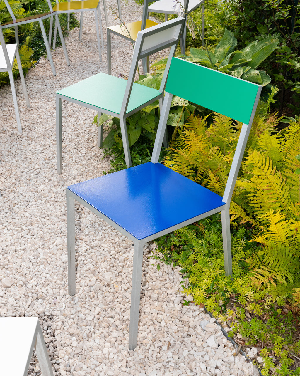 alu chair dark blue green