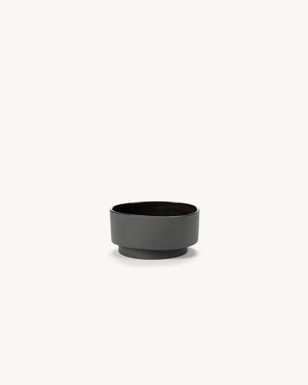 V9020001G valerie_objects maarten baas
