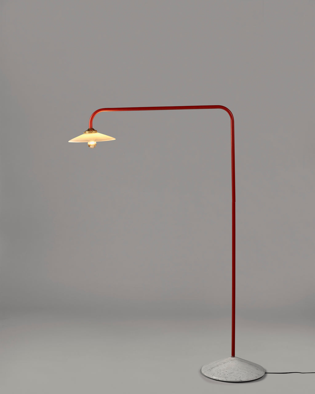V9023001-300 valerie_objects muller van severen