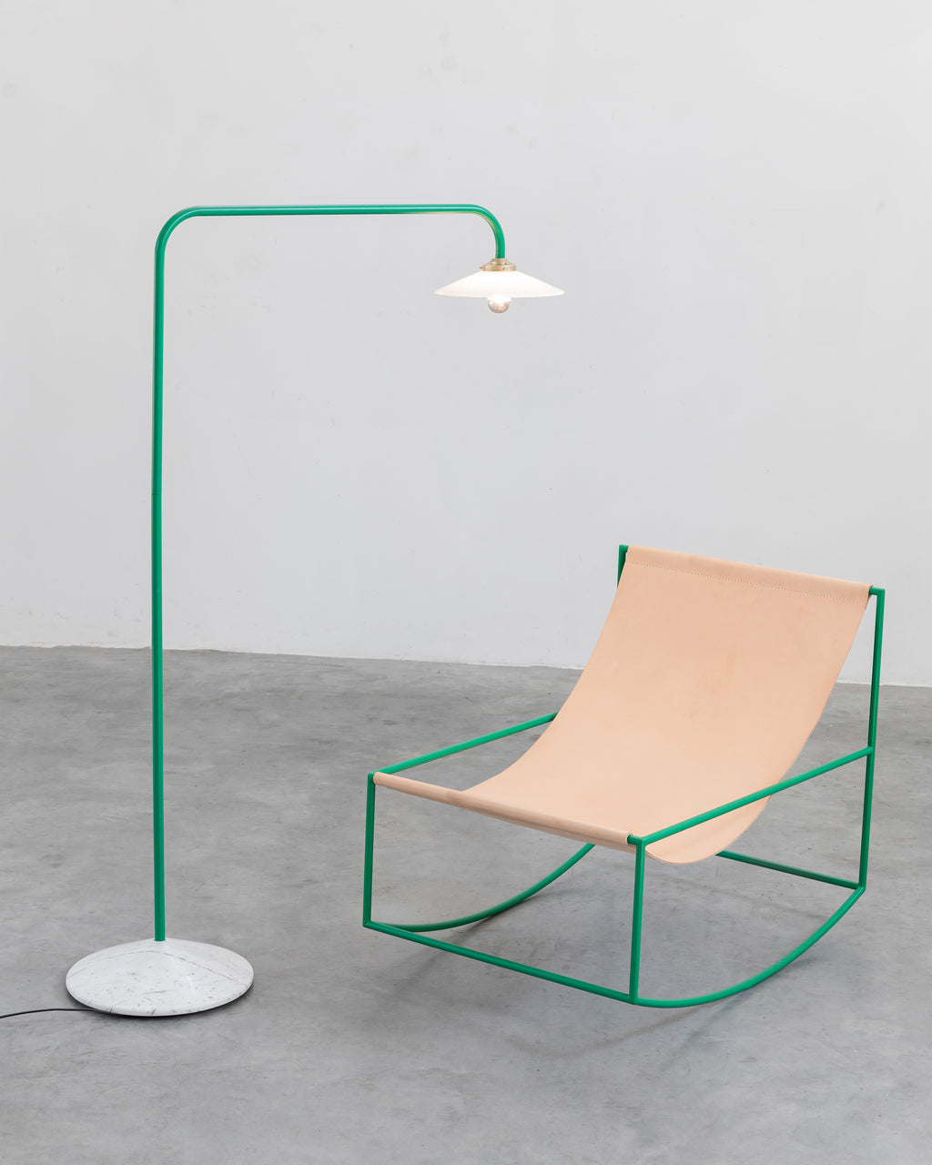 V9023001-500 valerie_objects muller van severen
