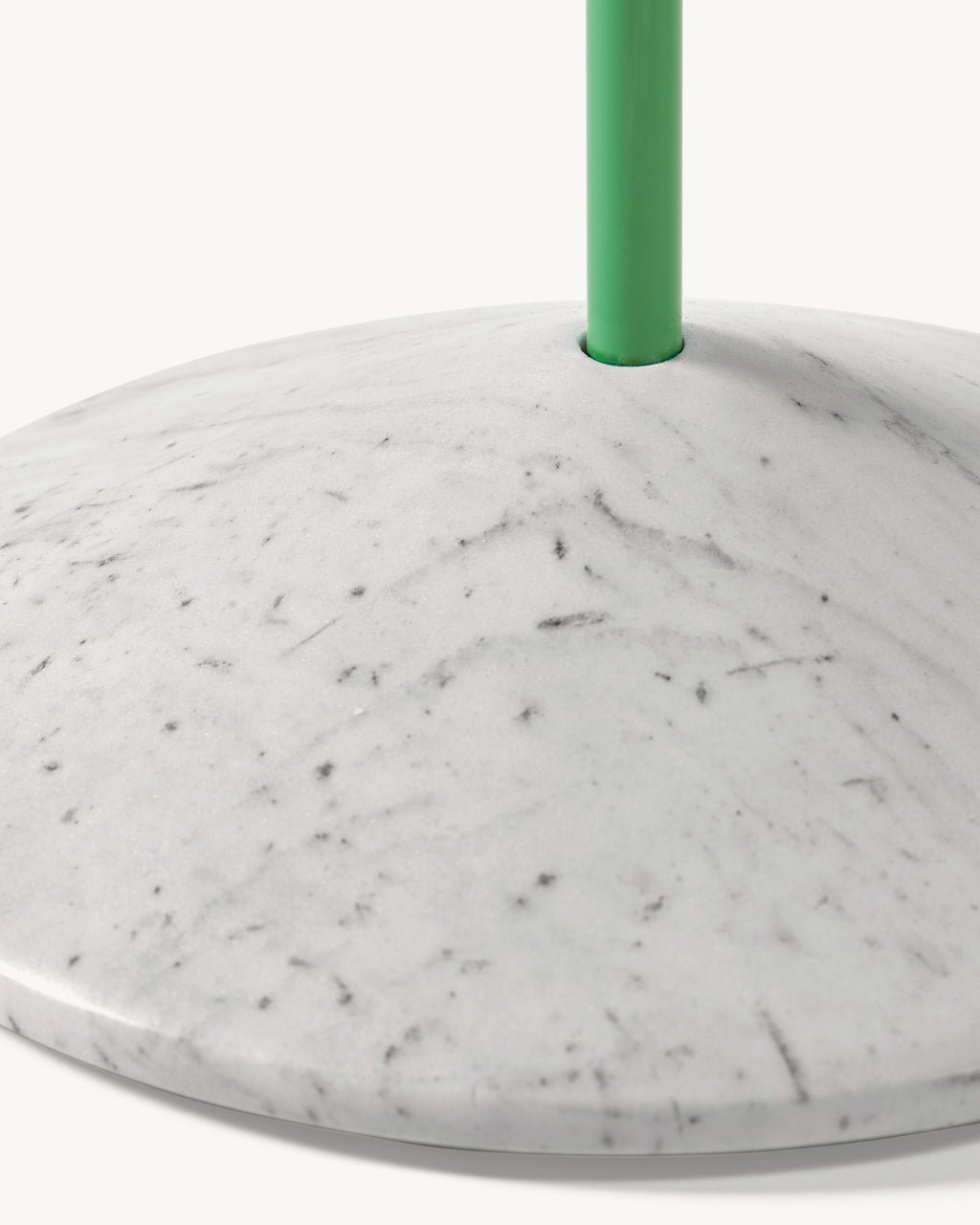 V9023002-500 valerie_objects muller van severen