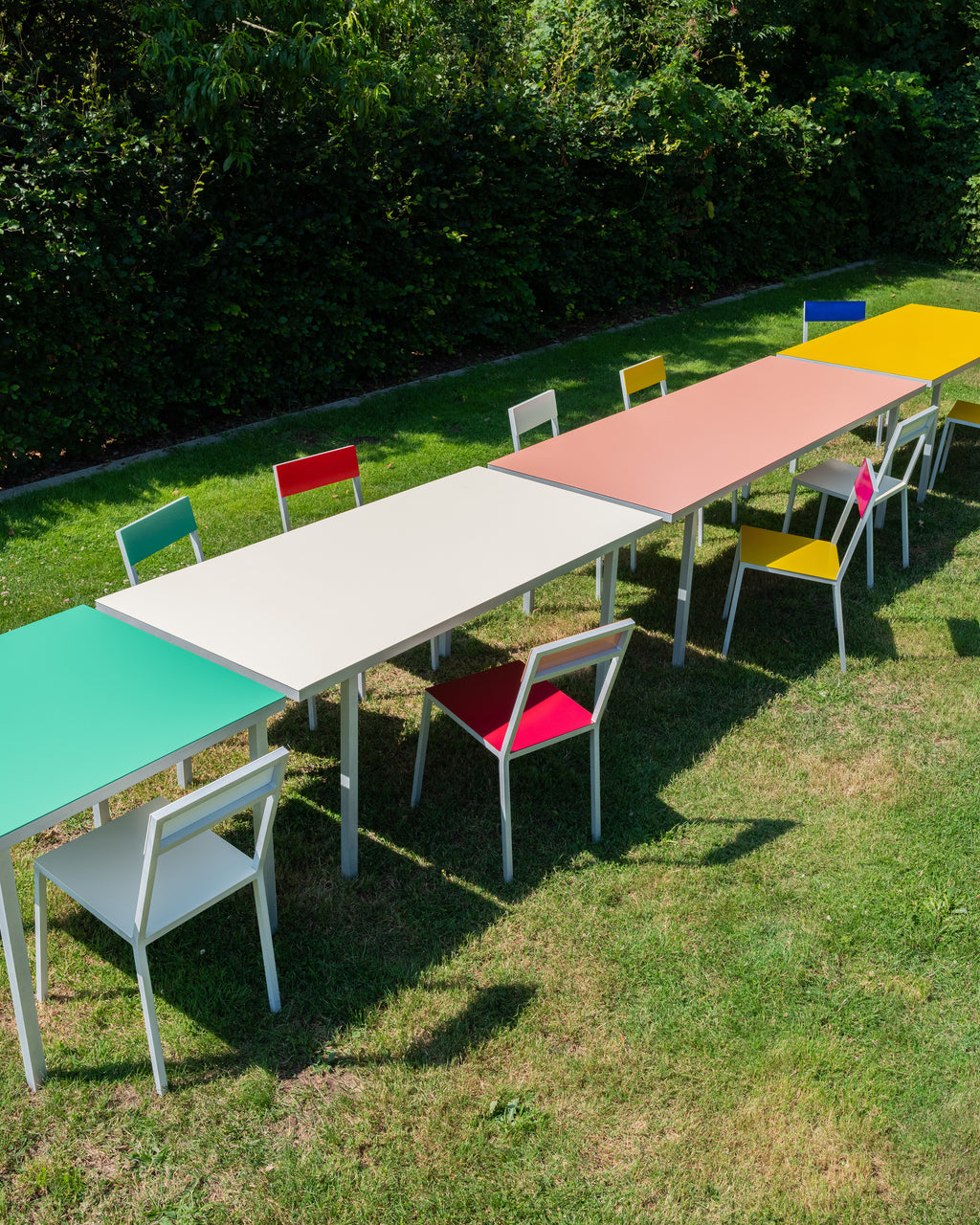 alu dining table m ivory
