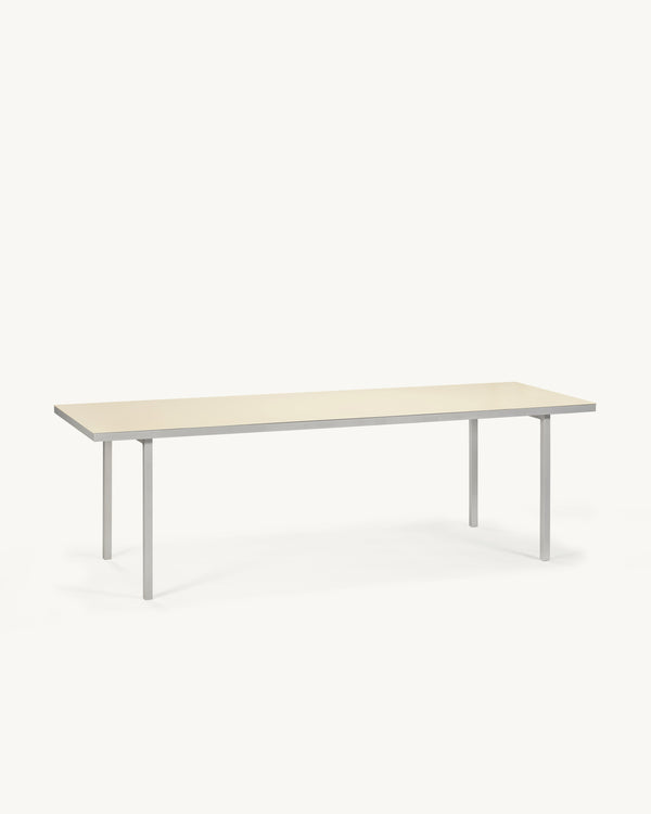 V9023202-004 valerie_objects muller van severen