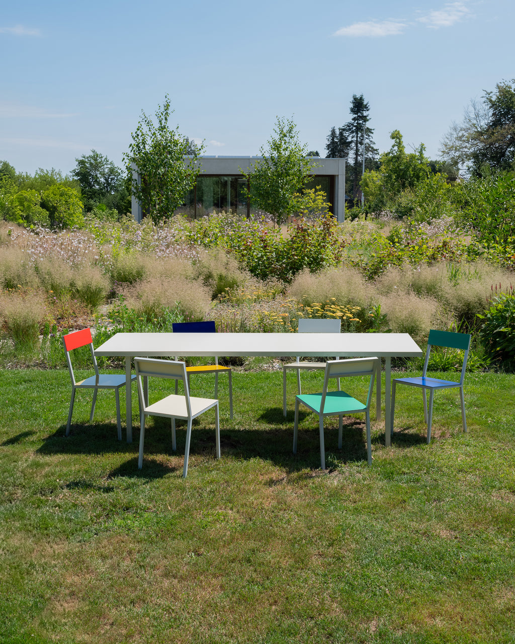 V9023202-004 valerie_objects muller van severen