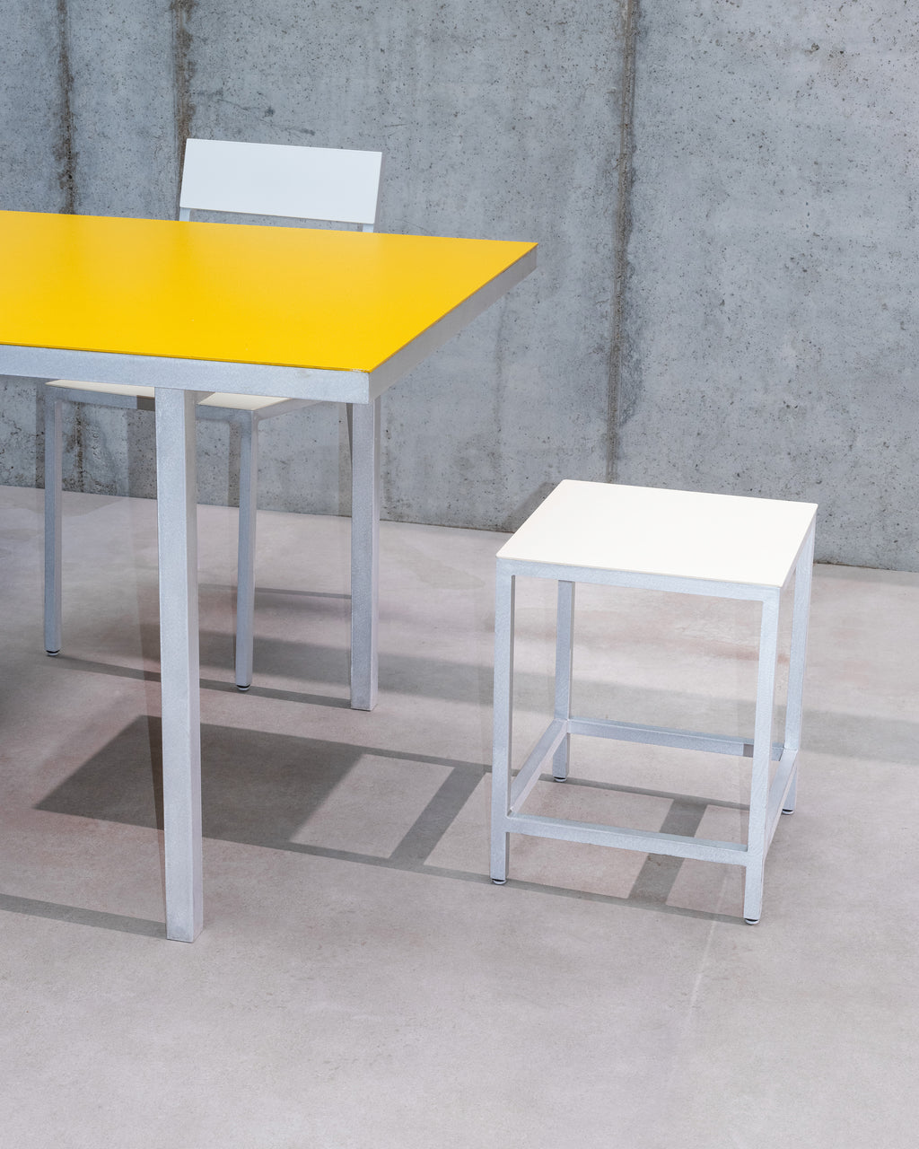 V9025200-004 valerie_objects muller van severen