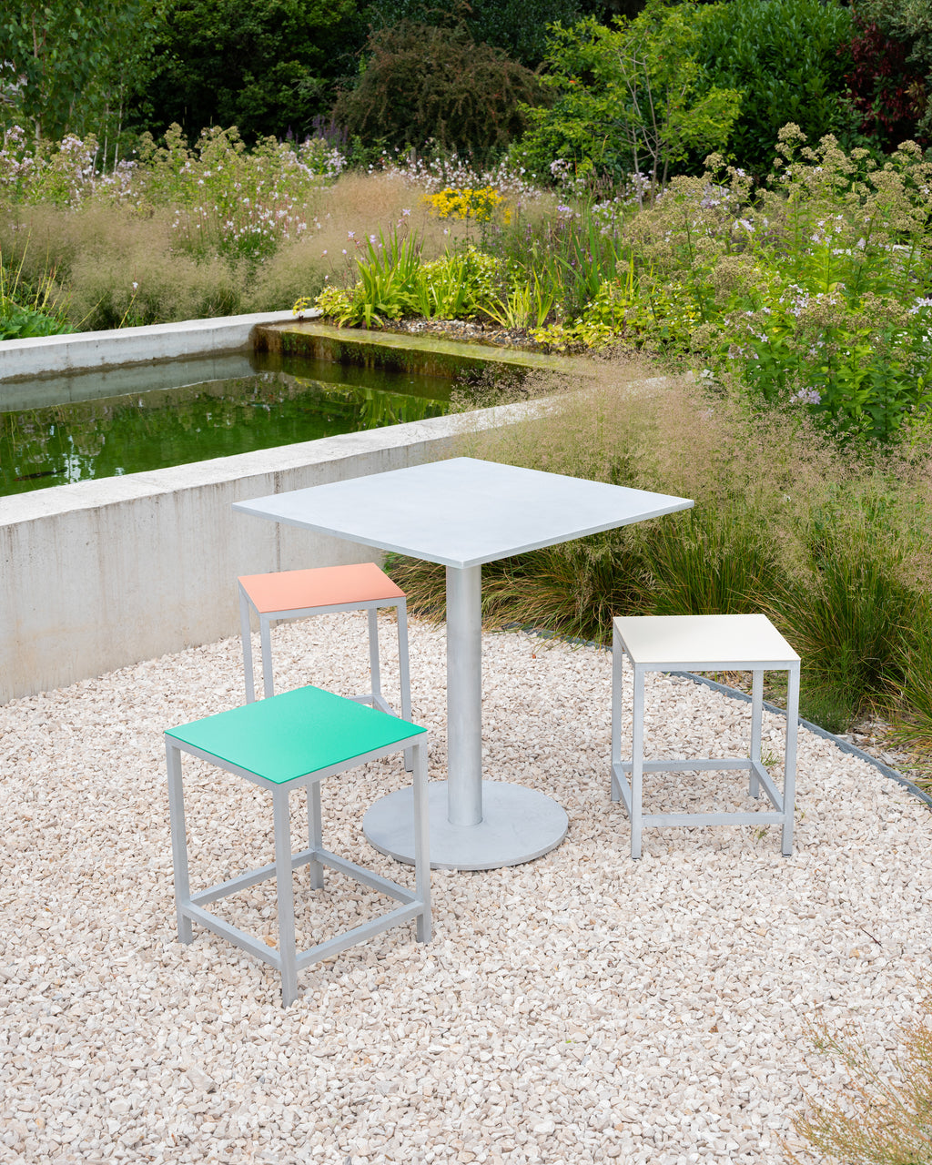 stool s pink