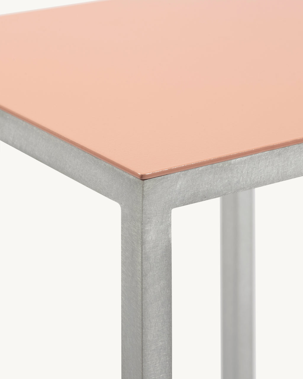 V9025200-400 valerie_objects muller van severen