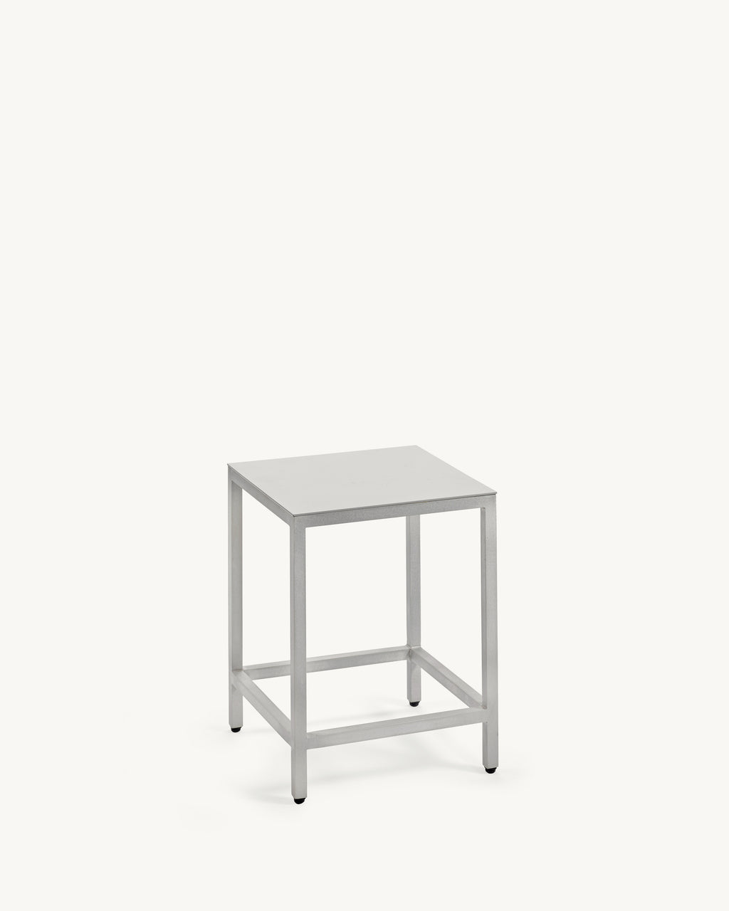 V9025200-800 valerie_objects muller van severen
