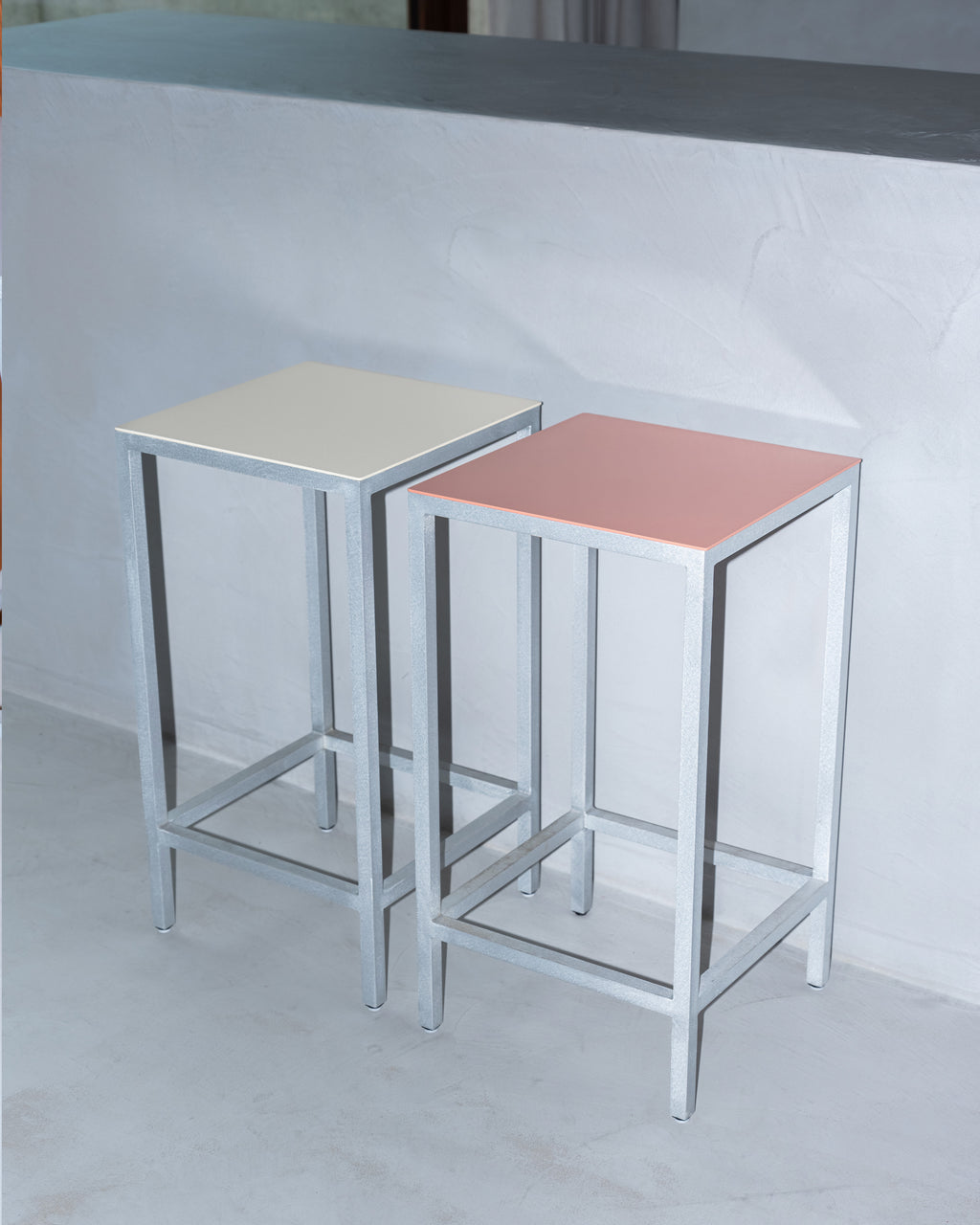 bar stool m pink