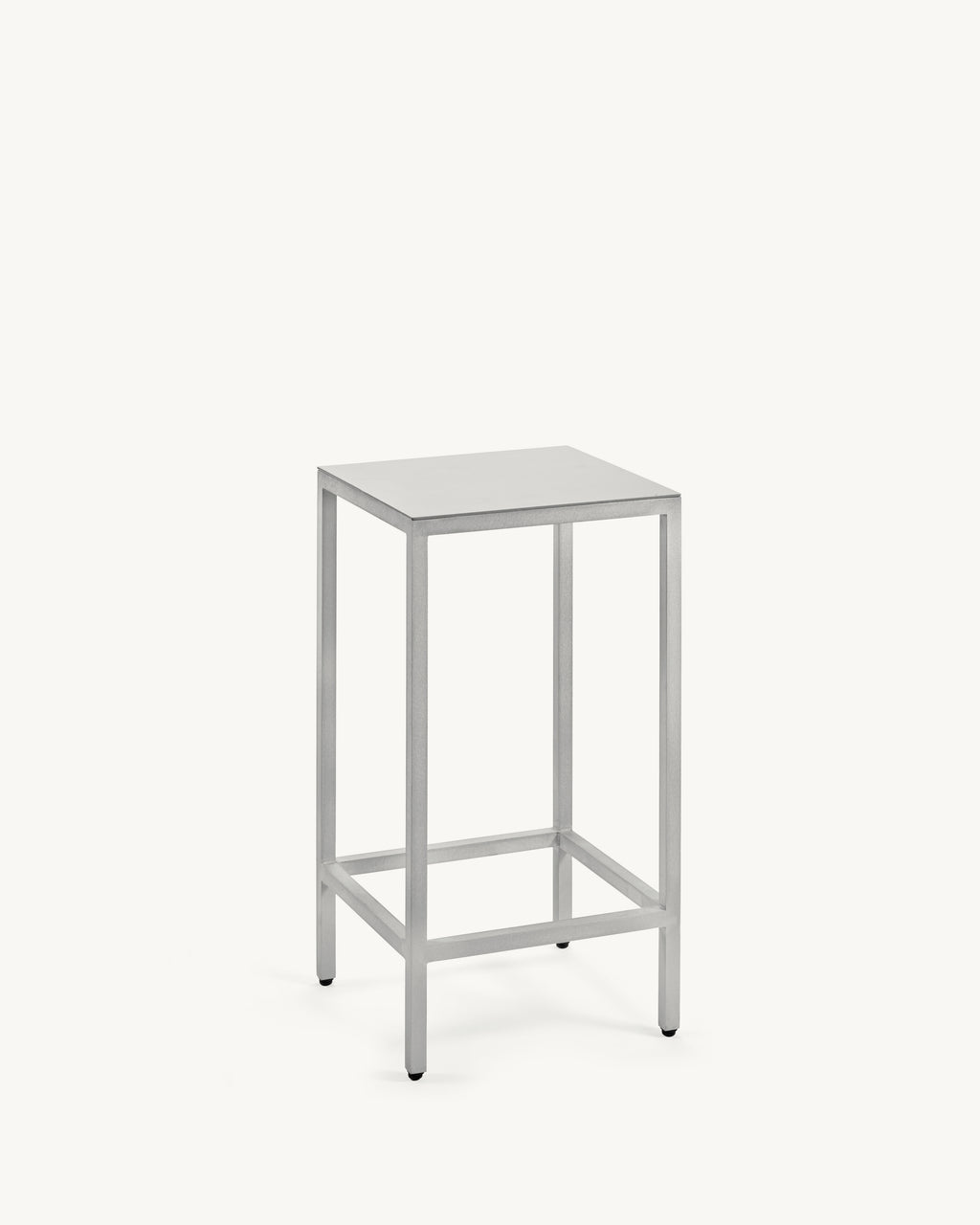 V9025201-800 valerie_objects muller van severen